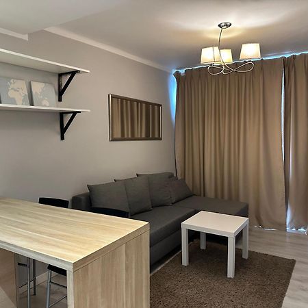 Coser Apartamenty Grzybowska Варшава Екстериор снимка