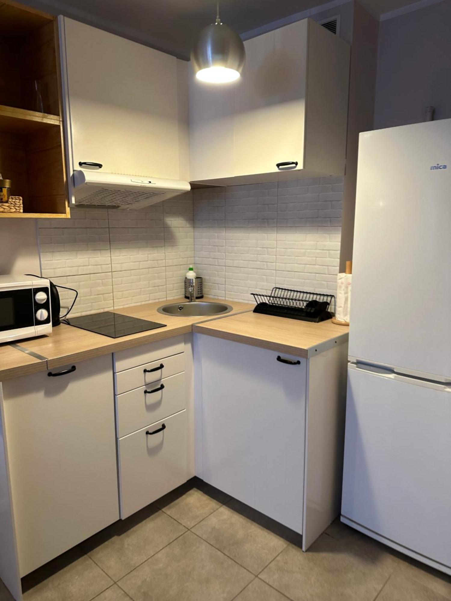 Coser Apartamenty Grzybowska Варшава Екстериор снимка