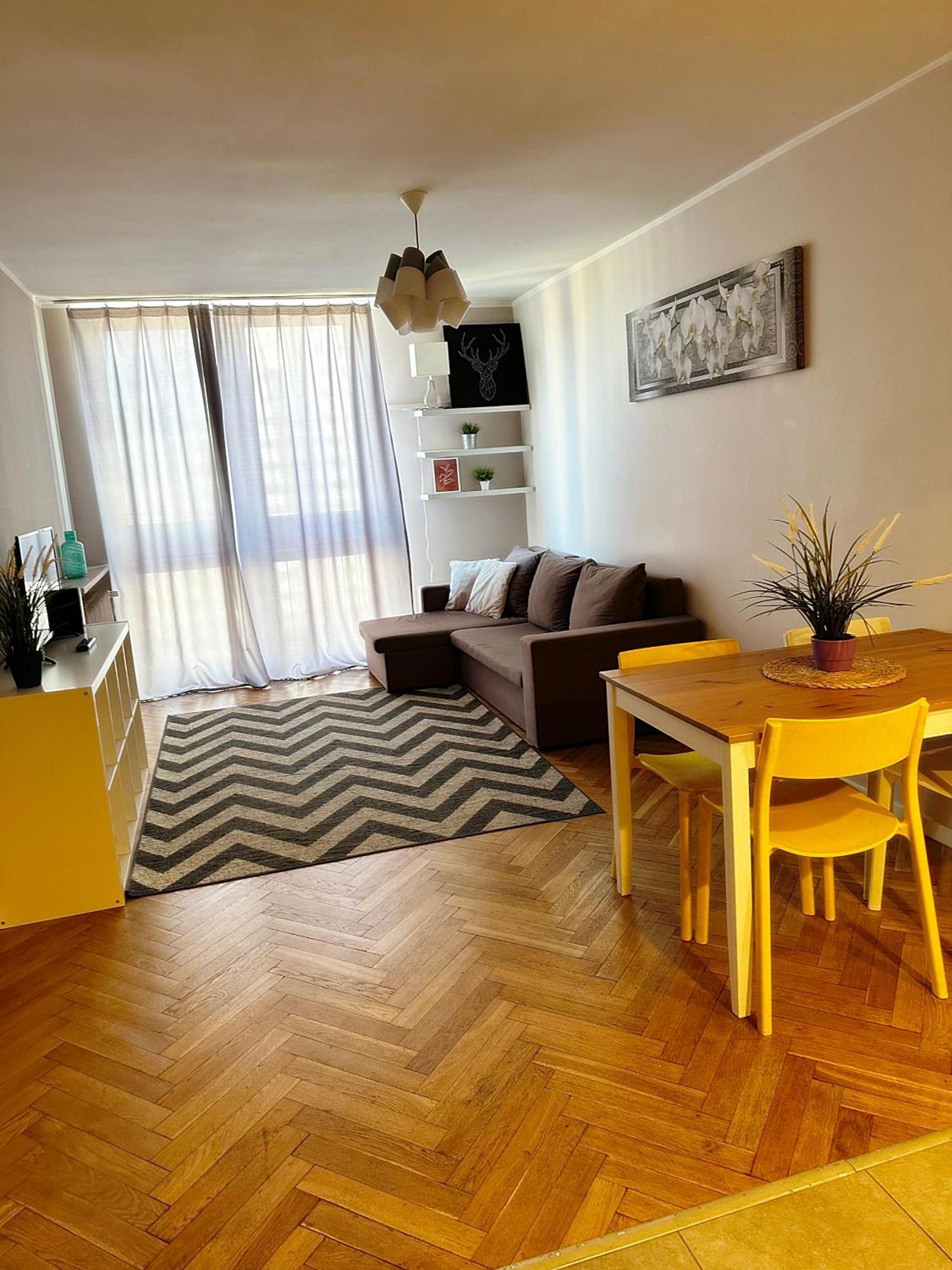 Coser Apartamenty Grzybowska Варшава Екстериор снимка